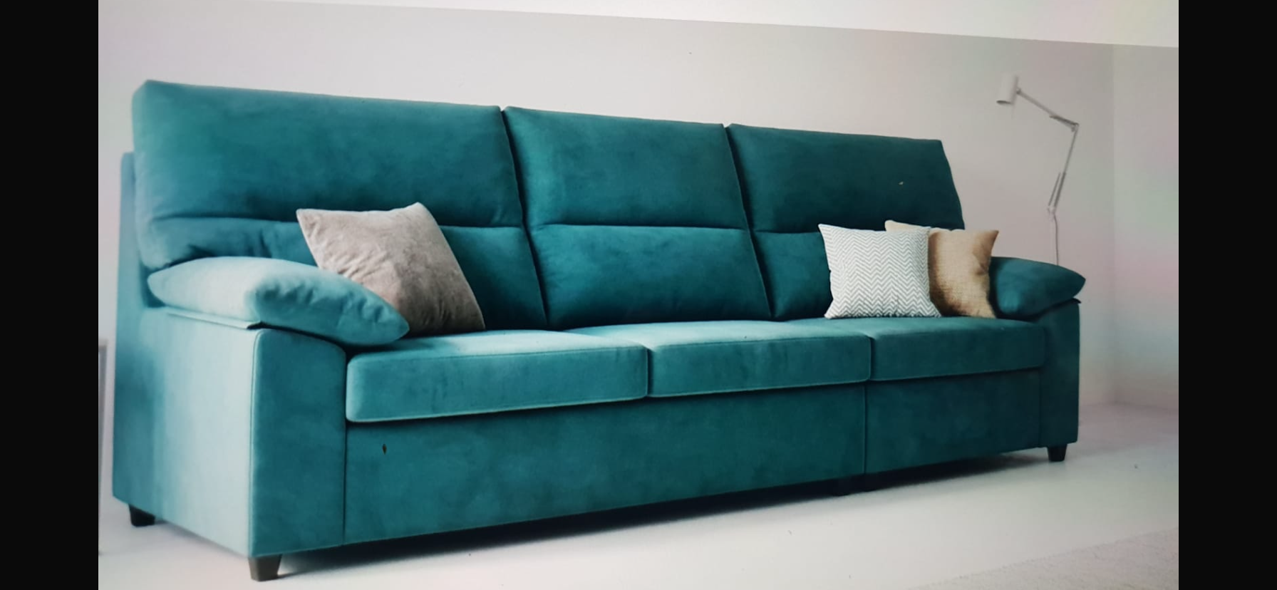 Sofá 3 plazas/3 asientos mod. Lucía (250 cms.)